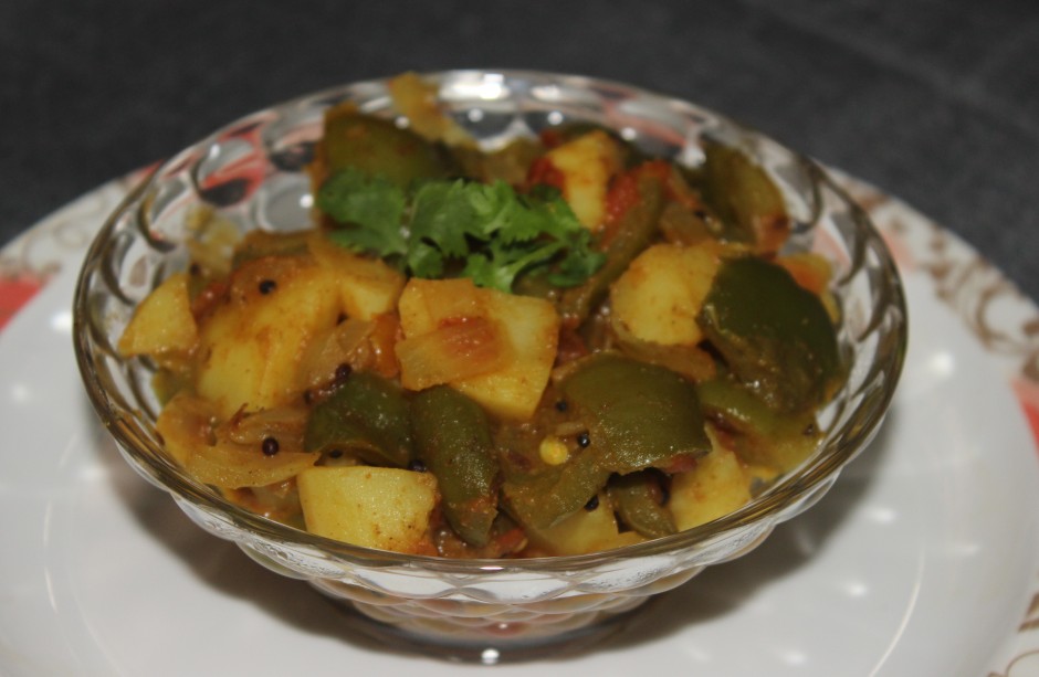 alu shimla mirchi subji