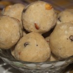 Rava laddu or ladoo recipe – Easy Indian deepavali/diwali sweet 